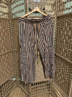 Striped Drawstring Wide-Leg Pants - Black & Cream